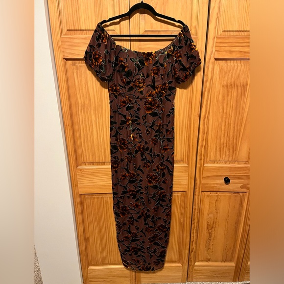 Lulu's Brown Orange Ruffled Gown - Picture 8 of 11